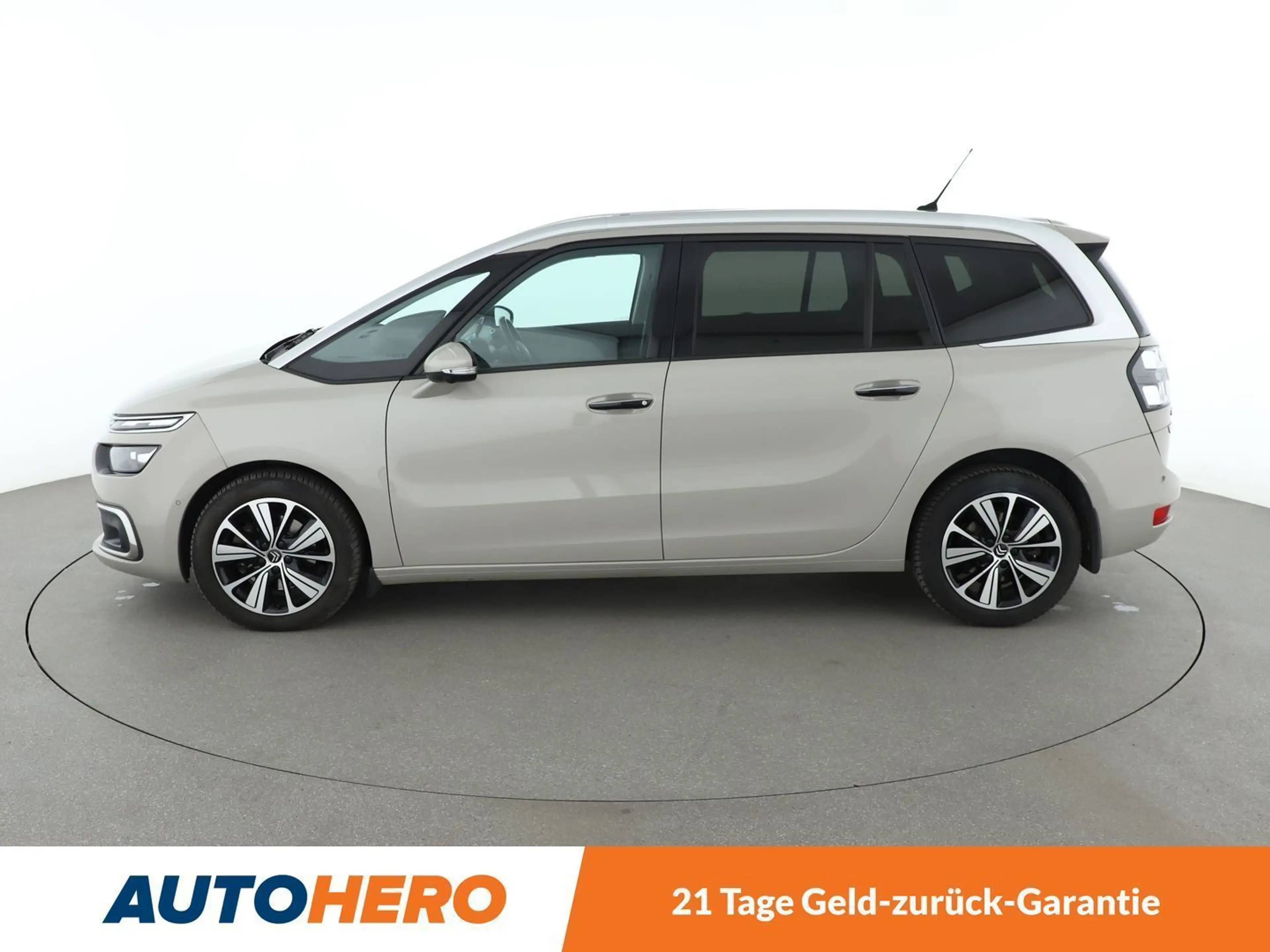 Citroen Grand C4 Picasso 1.6 THP Shine — photo 3