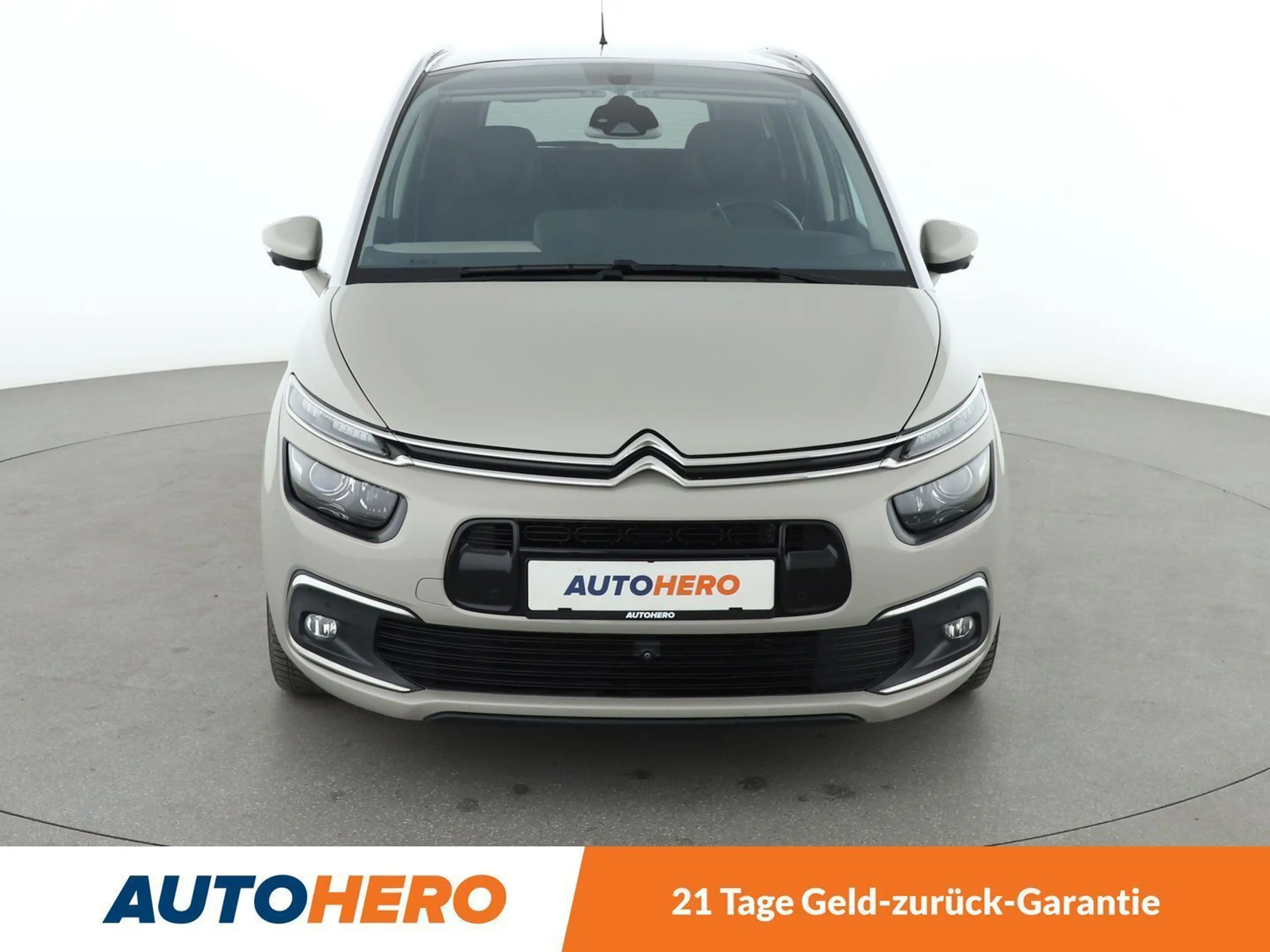 Citroen Grand C4 Picasso 1.6 THP Shine — photo 9
