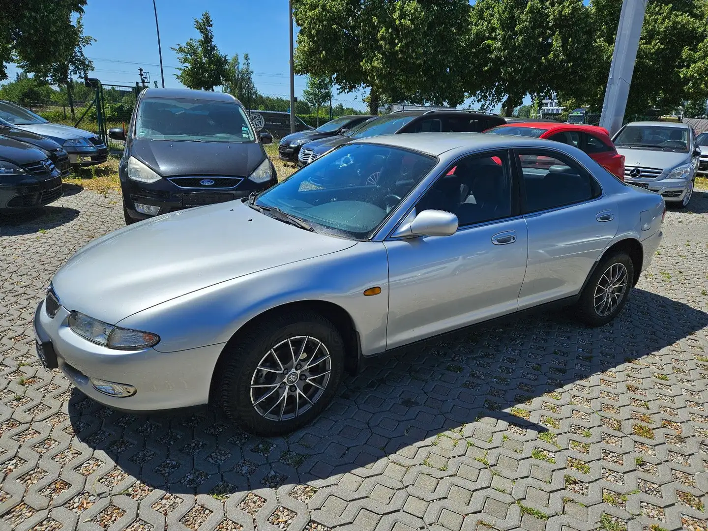 Mazda 6 Silber - 1