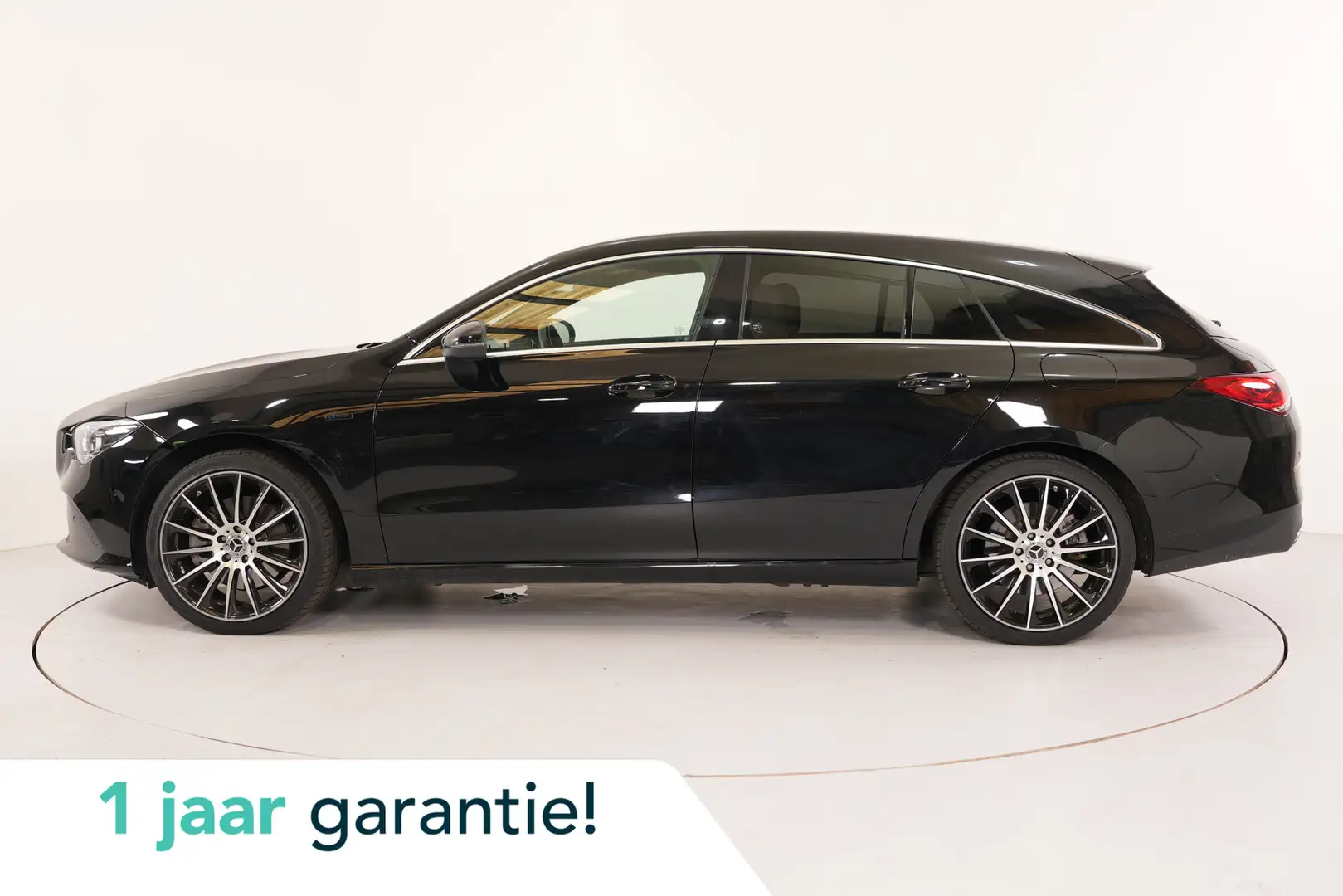 Mercedes-Benz CLA 250 Shooting Brake e PHEV 218 pk AMG Line | Trekhaak | Negro - 1