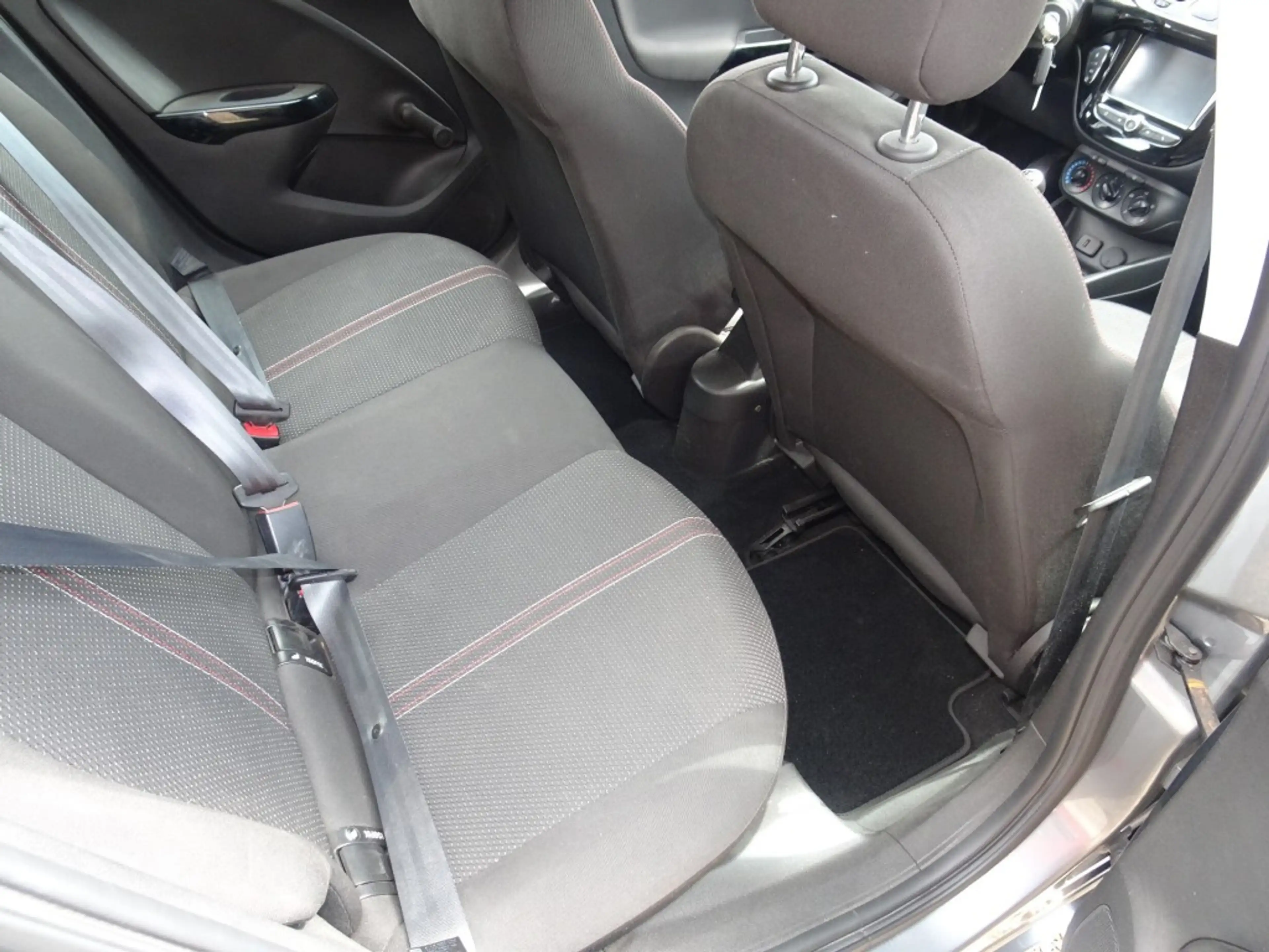 Opel Corsa-e 1.4 INNOVATION — photo 12