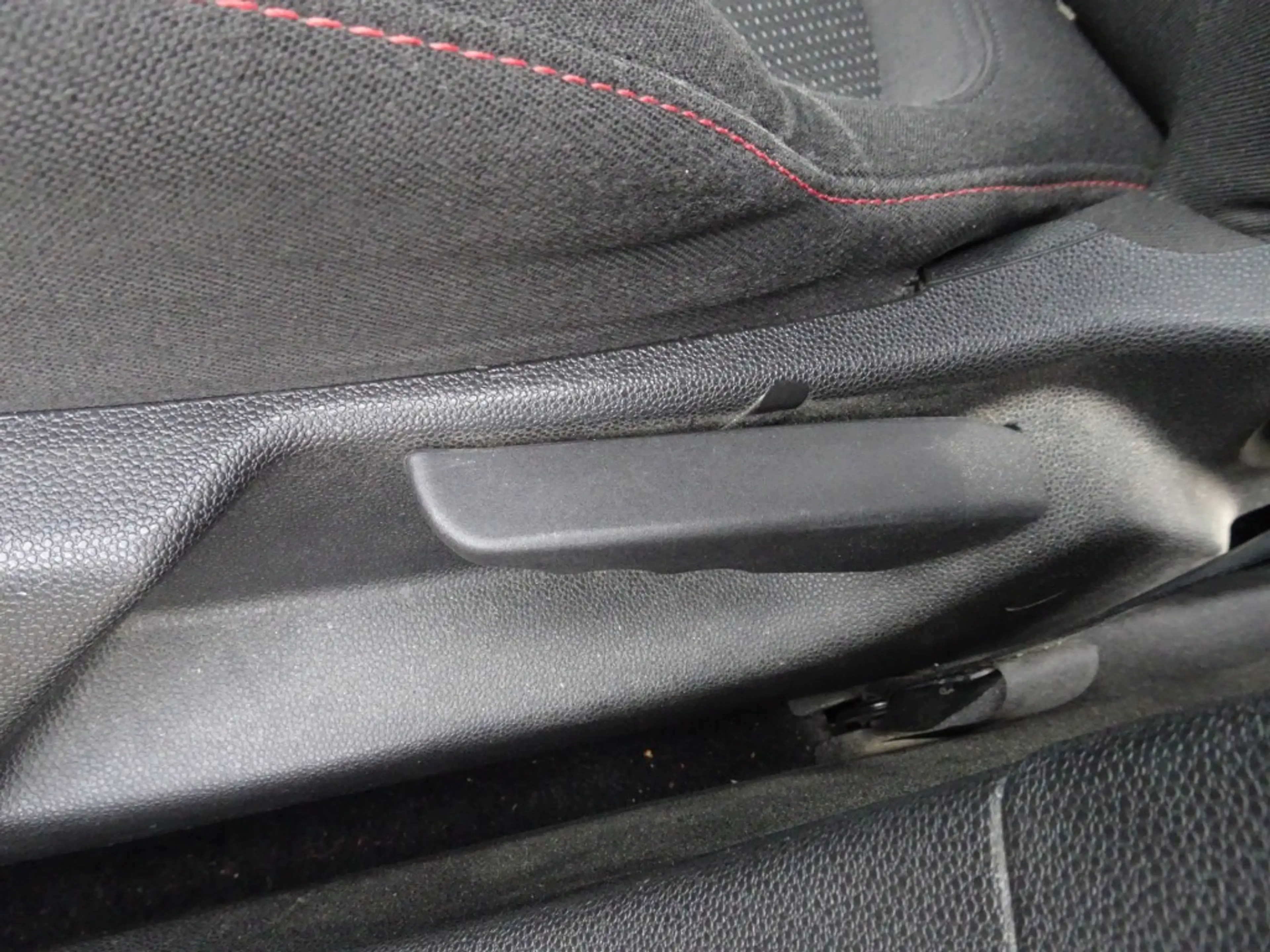 Opel Corsa-e 1.4 INNOVATION — photo 15