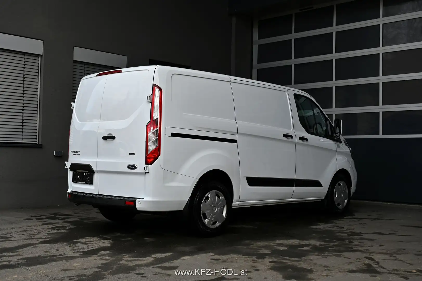 Ford Transit Custom Kastenwagen Hybrid 1,0 Eco  Pickerl NEU White - 2