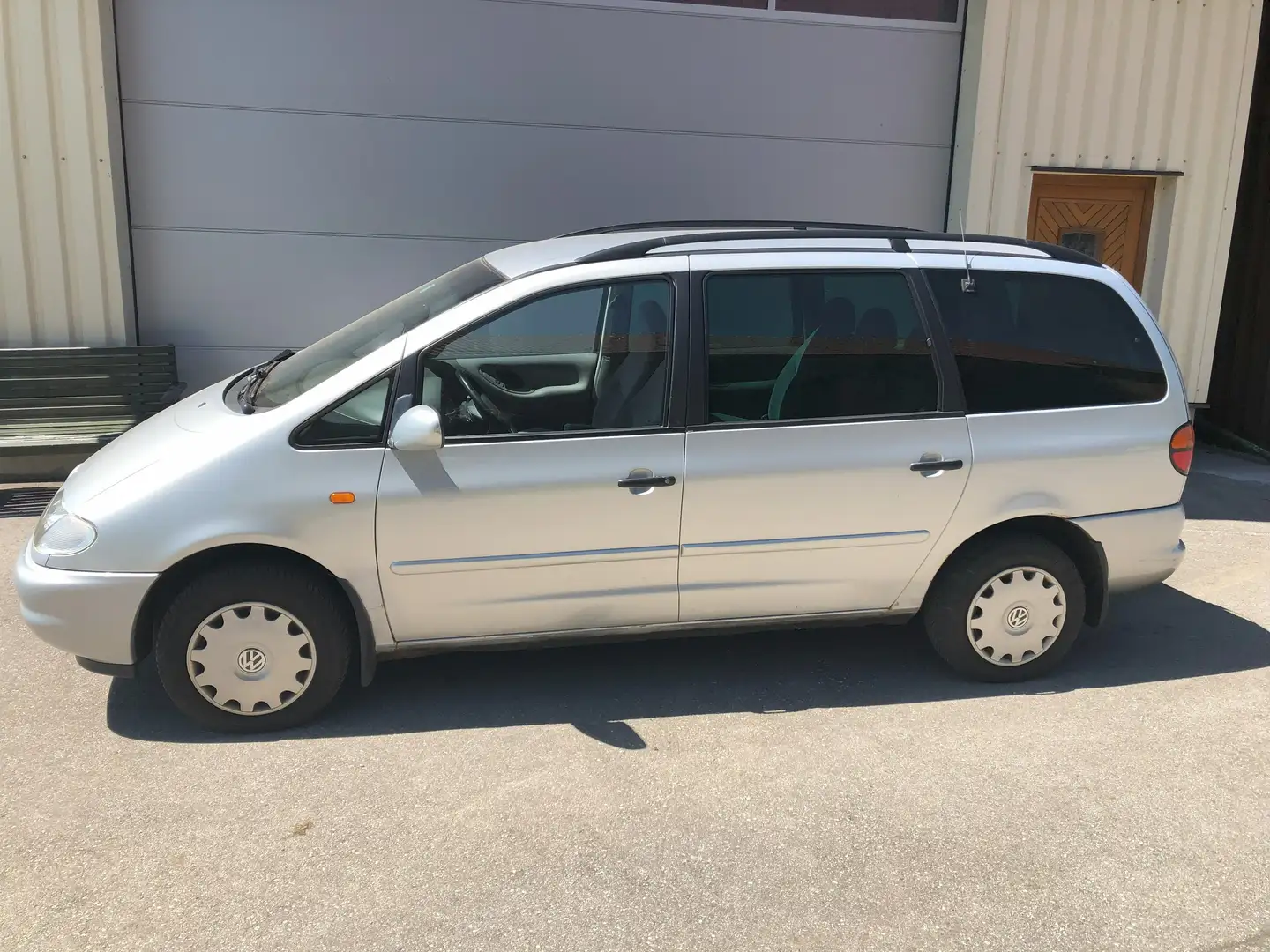 Volkswagen Sharan TDI srebrna - 1