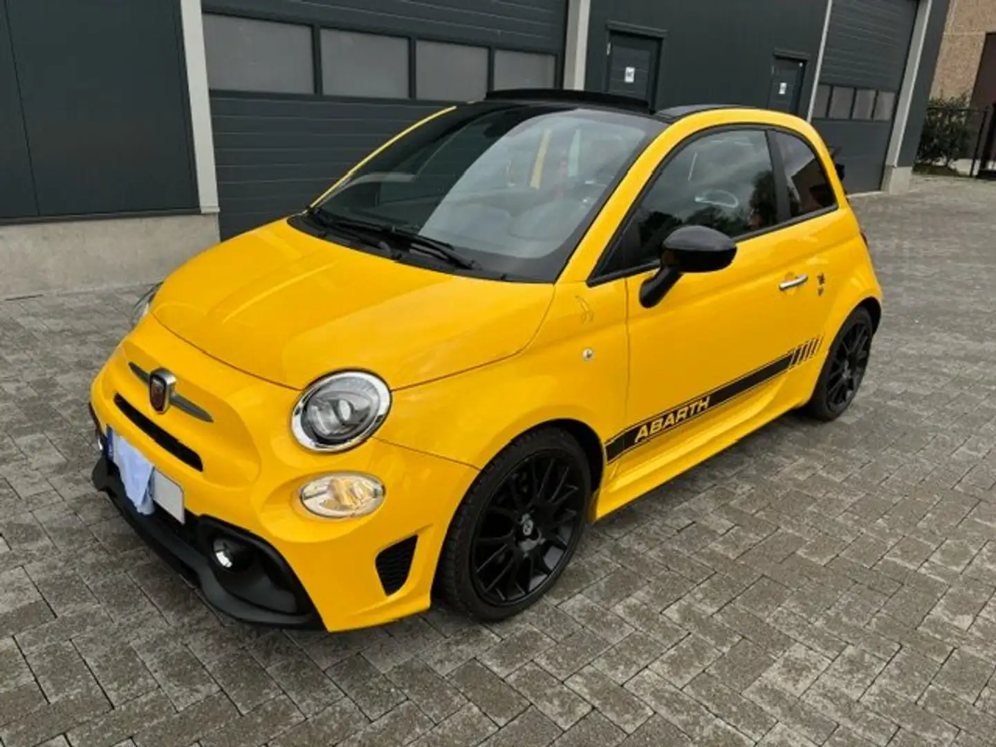 Abarth 595C CABRIO SPA FRANCOCHAMPS Żółty - 1