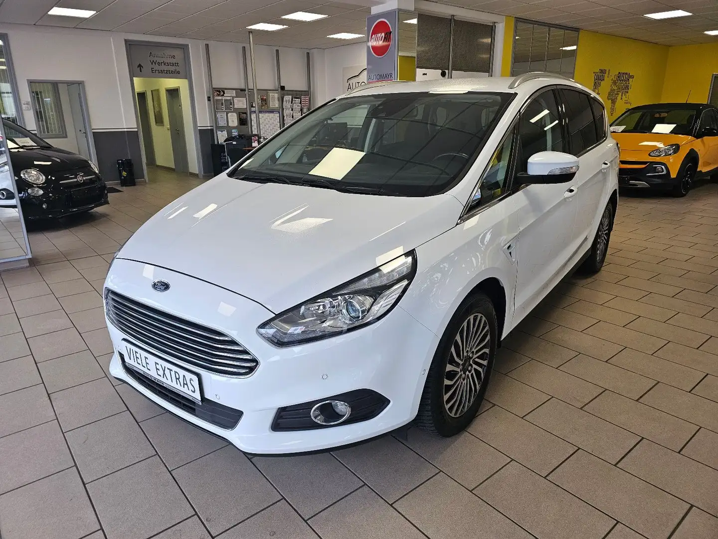 Ford S-Max 2.0 Titanium Alu, Klima, 7-Sitzer, Weiß - 1
