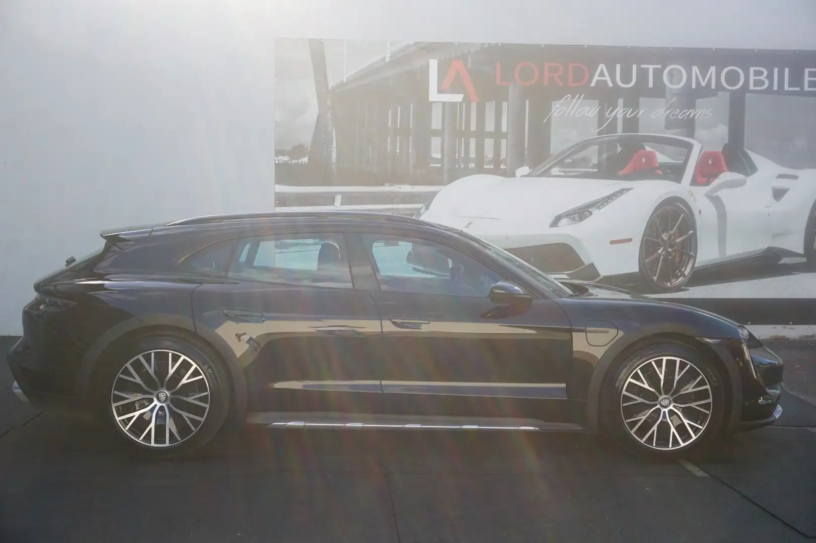 Porsche Taycan Cross Turismo 4 S*Pano*BOSE*360Surround Schwarz - 1
