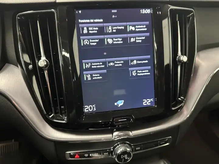 Volvo XC60 D4 Momentum 6V 2019, foto 12