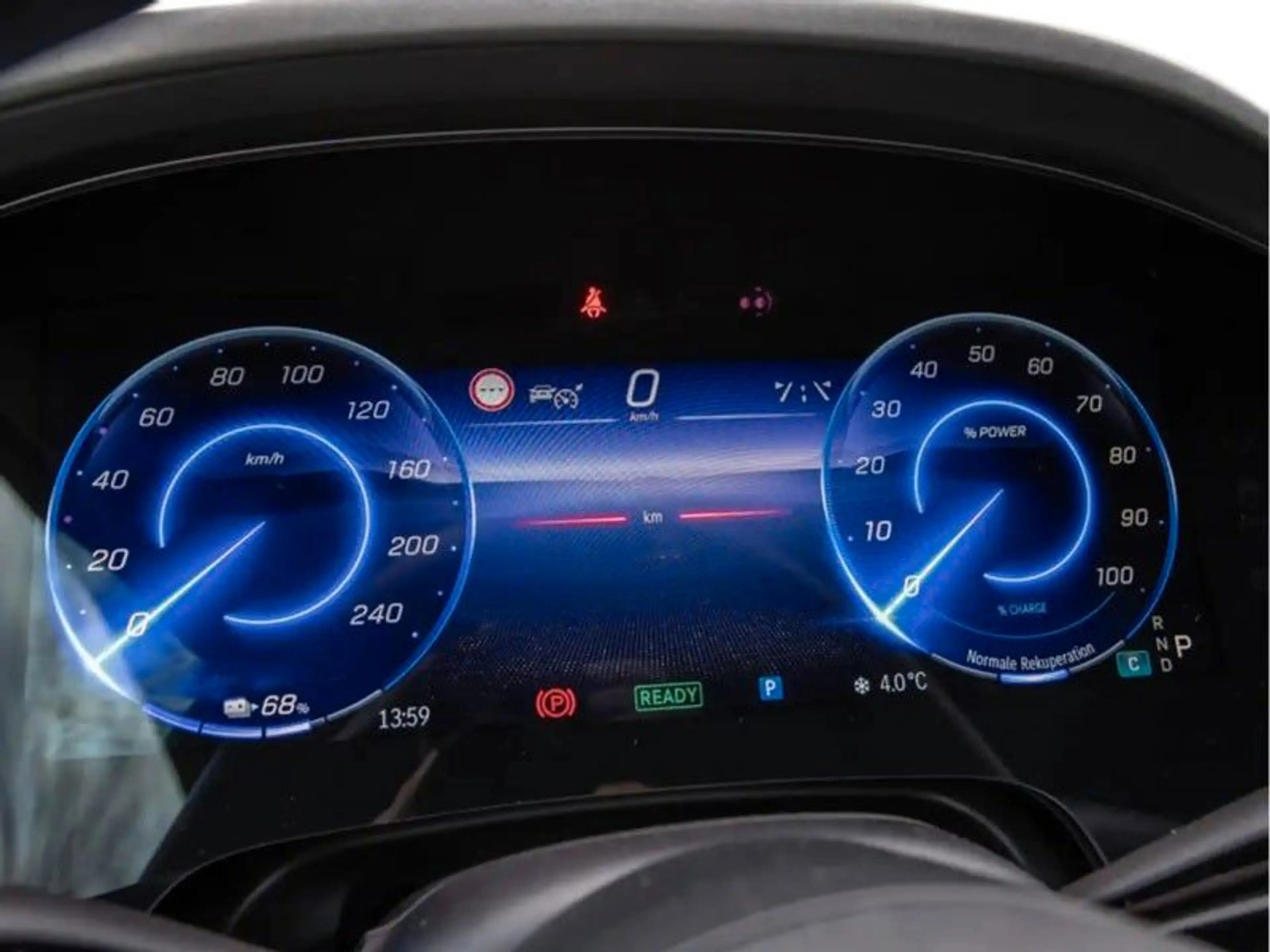 Mercedes-Benz EQS SUV EQS 450 4Matic — photo 19
