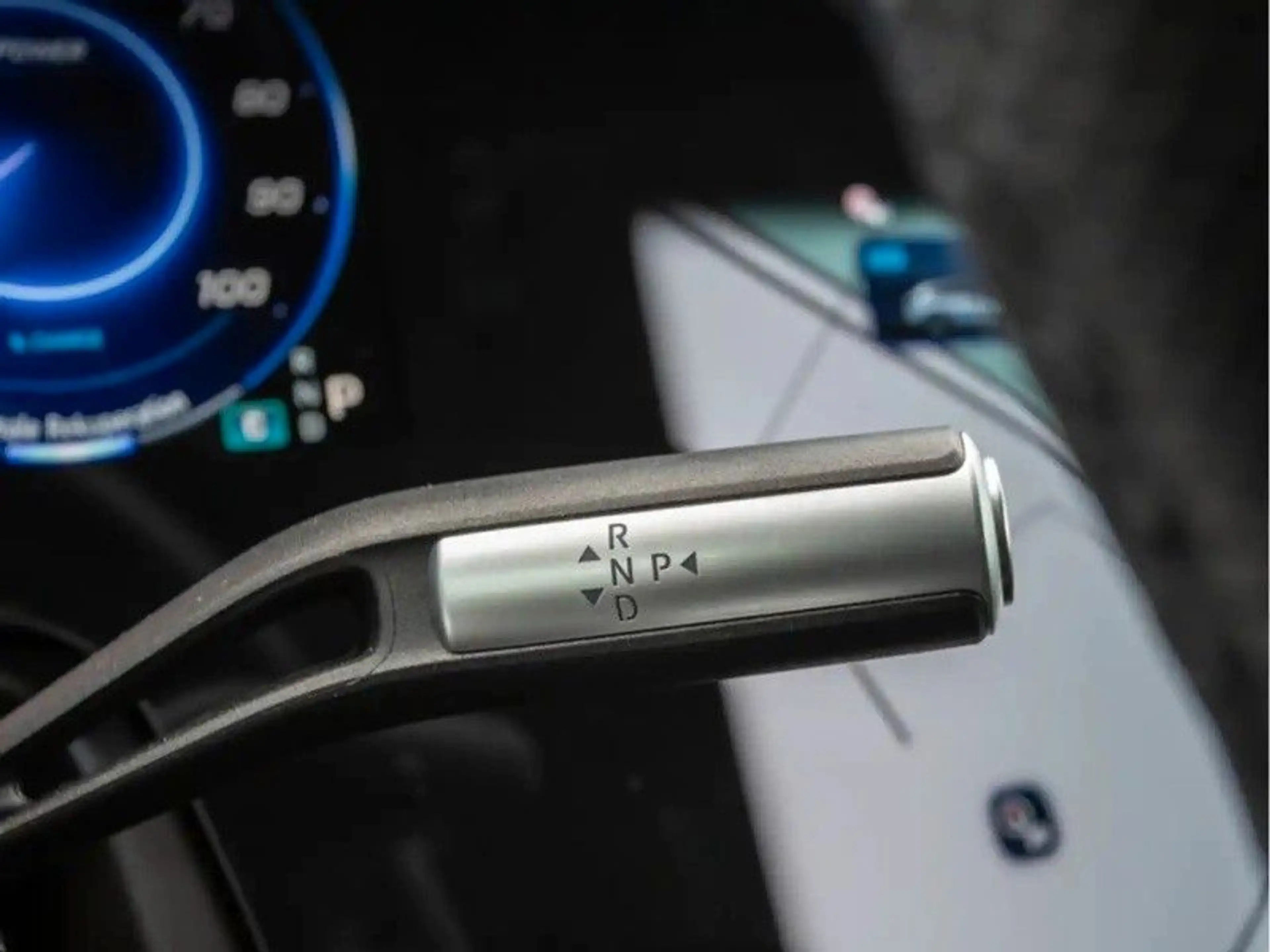 Mercedes-Benz EQS SUV EQS 450 4Matic — photo 18