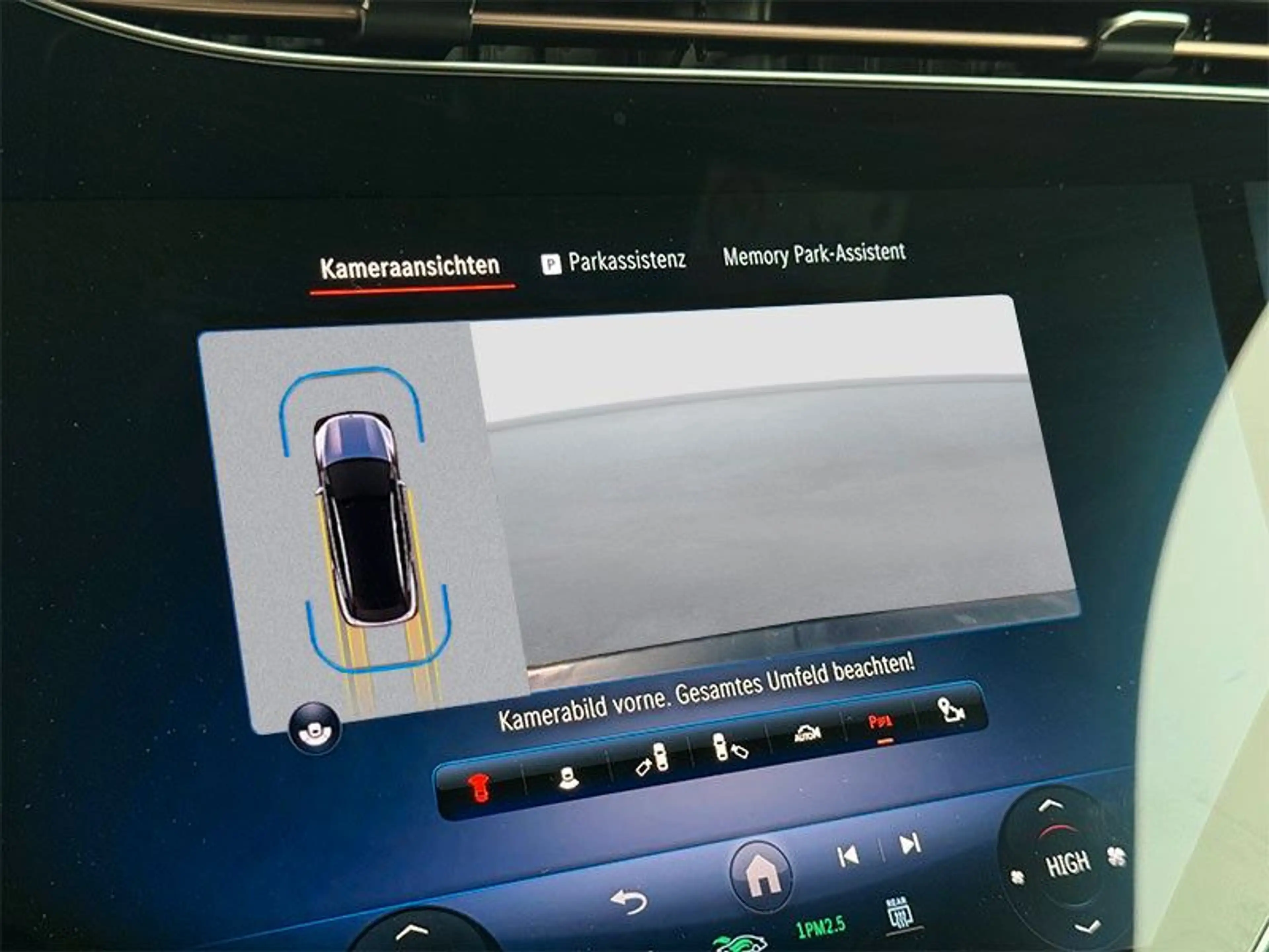 Mercedes-Benz EQS SUV EQS 450 4Matic — photo 22