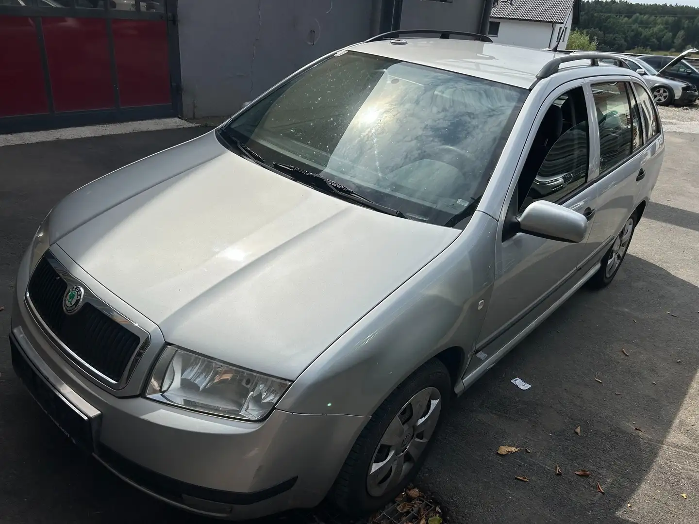 Skoda Fabia Ambiente Grau - 1