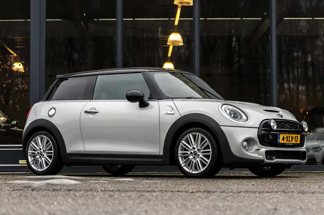 MINI Cooper SD Mini 2.0 Chili Serious Business JKW pakket