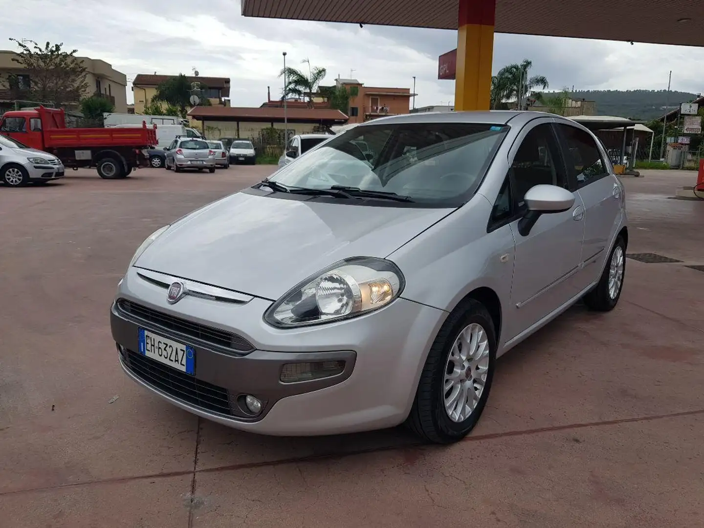 Fiat Punto Evo 1.3 Mjt 75CV DPF 5p. S&S Dyn. Zilver - 1