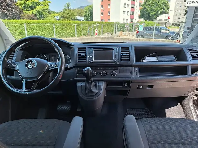 Volkswagen T6 view 13