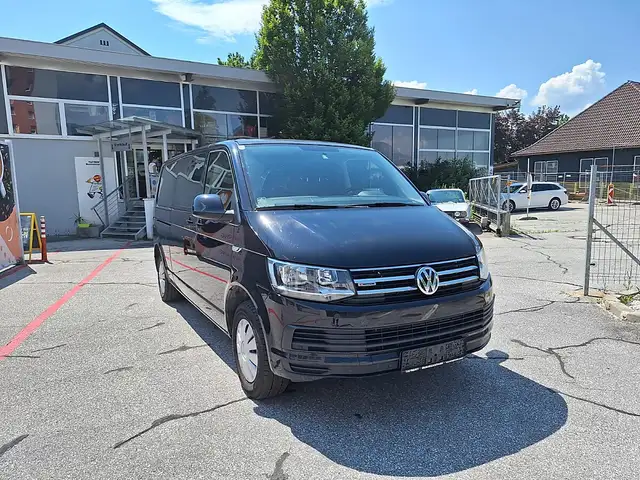Volkswagen T6 view 2