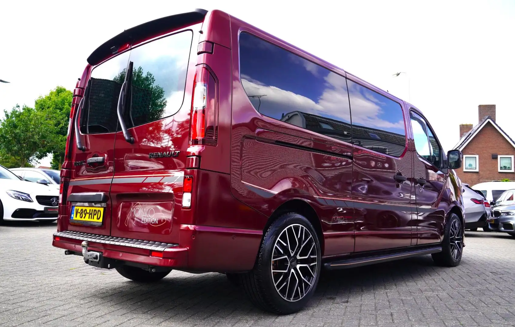 Renault Trafic 2.0 Blue dCi 170 T30 L2H1 Extra | Limited | LED Pu Rood - 2