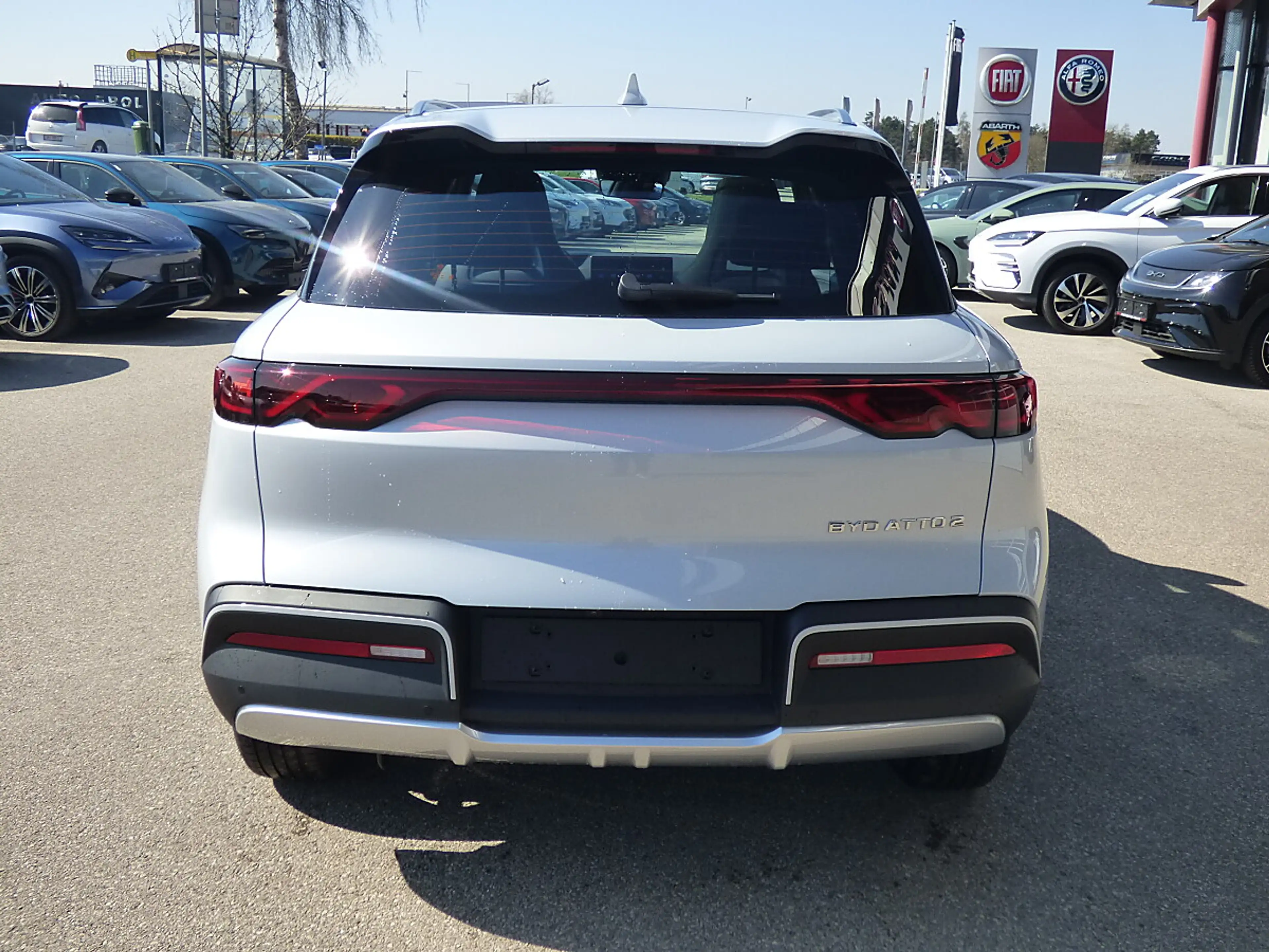 BYD Atto 2 Atto2 DM-i PHEV 18kWh Boost Österreich Paket — photo 4