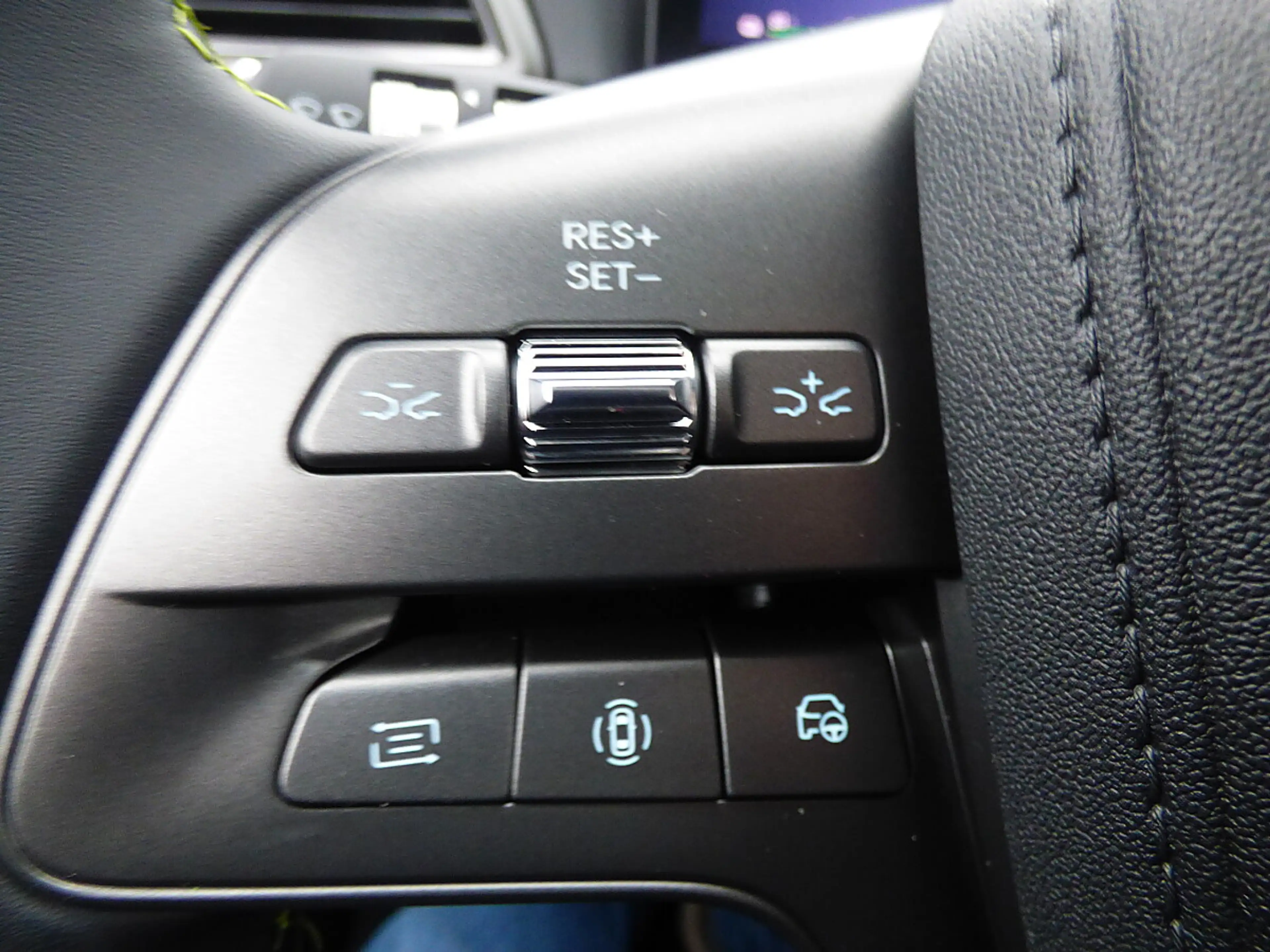 BYD Atto 2 Atto2 DM-i PHEV 18kWh Boost Österreich Paket — photo 11