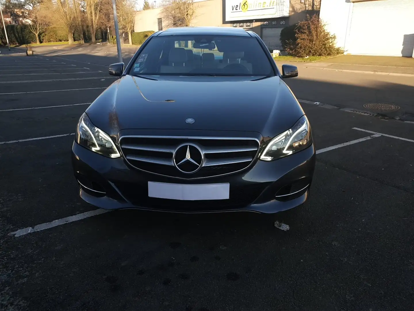 Mercedes-Benz E 300 Classe   BlueTec HYBRID Business Executive A Schwarz - 1