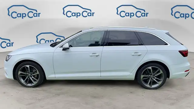 Audi A4 view 2