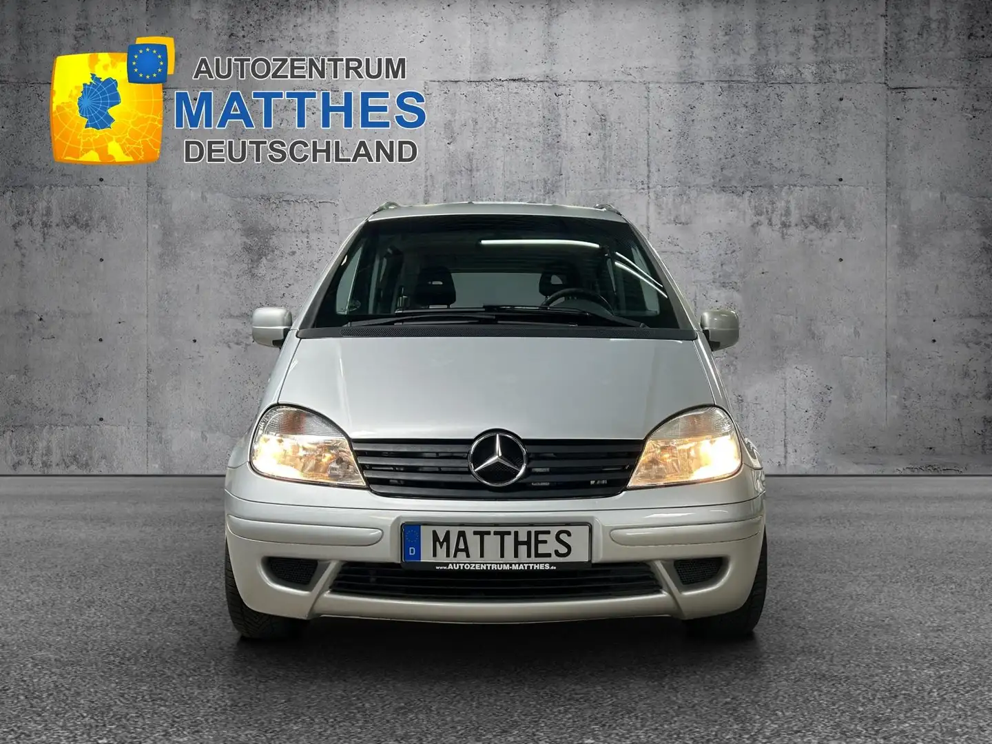 Mercedes-Benz Vaneo 1.6 Aut. LaVida Behindertenumbau Laderampe erwe... Argent - 2