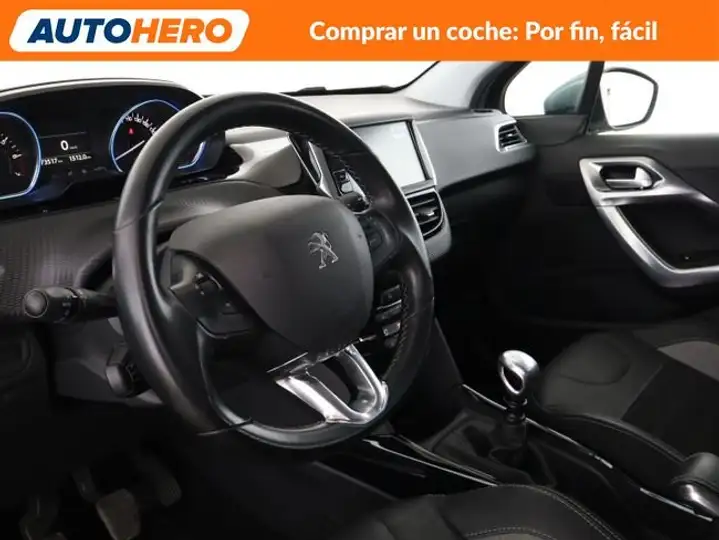 Peugeot 2008 1.2 Pure Tech S&S Allure (2017) 2018, foto 12