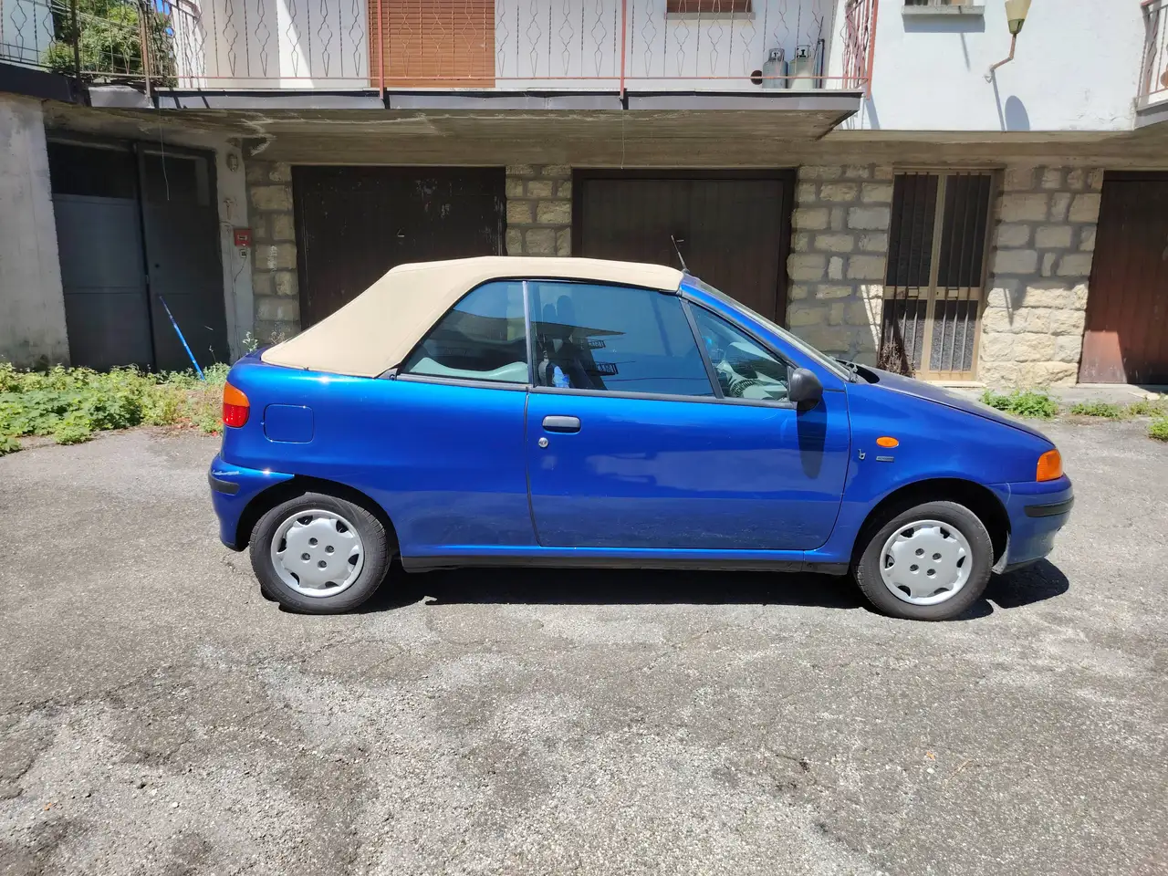 Fiat Punto Cabrio 1.2 S, foto 1