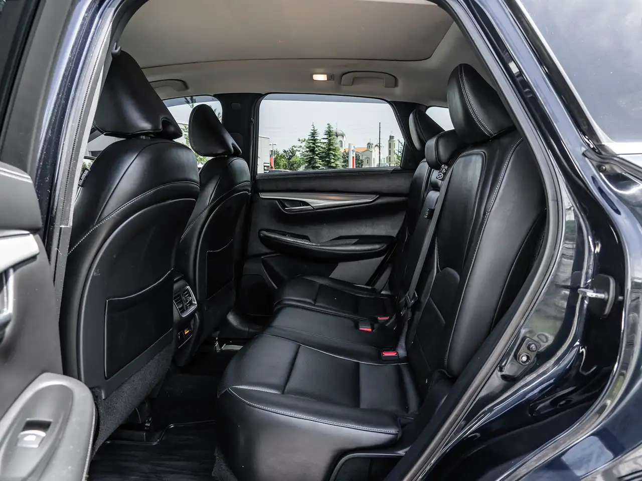 Infiniti QX50 photo Infiniti QX50