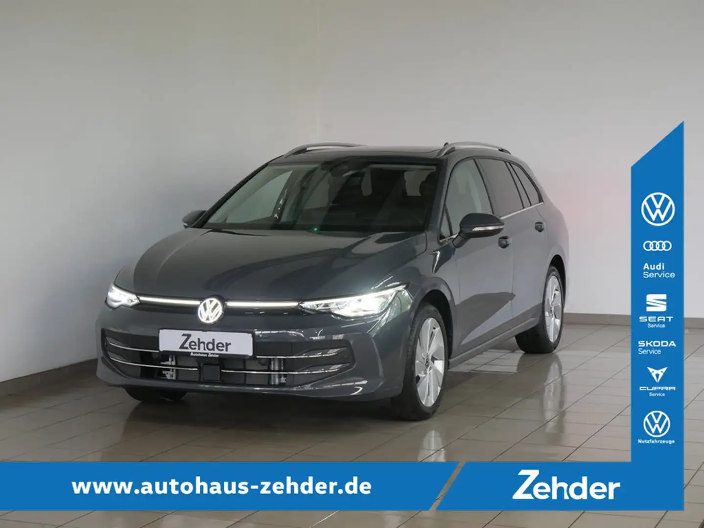 Volkswagen Golf Variant 1.5 eTSI DSG Style +AHK+Pano+LED+Area View Grau - 1