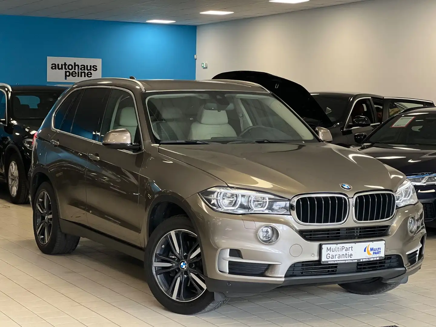 BMW X5 xD30d/HUD/LED/BelüftStz/NightVis/StandHz/Driv+ Braun - 1