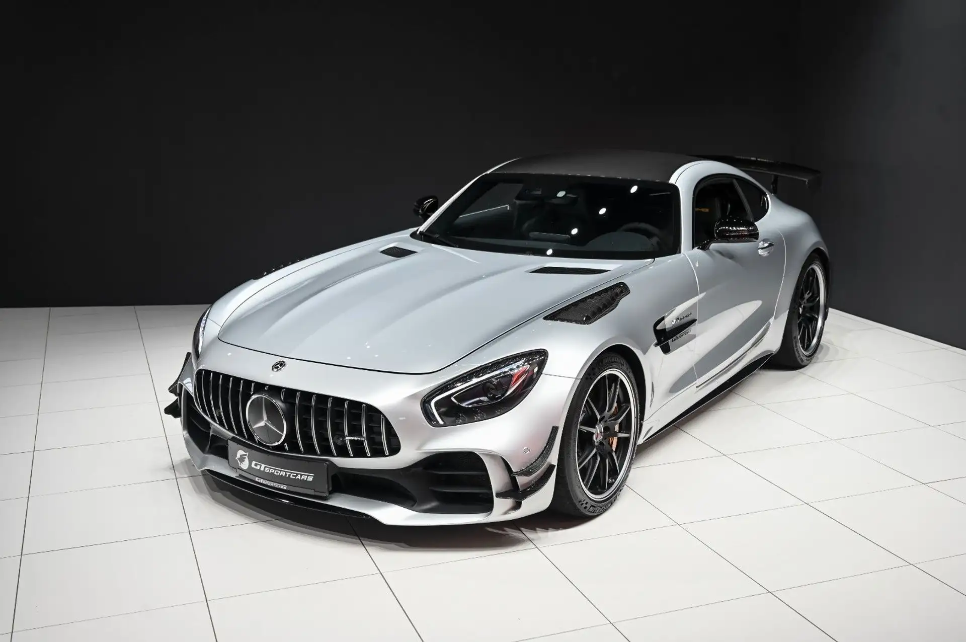 벤츠 Mercedes-Benz AMG GT AMG GT R 2018 화이트 사진 1