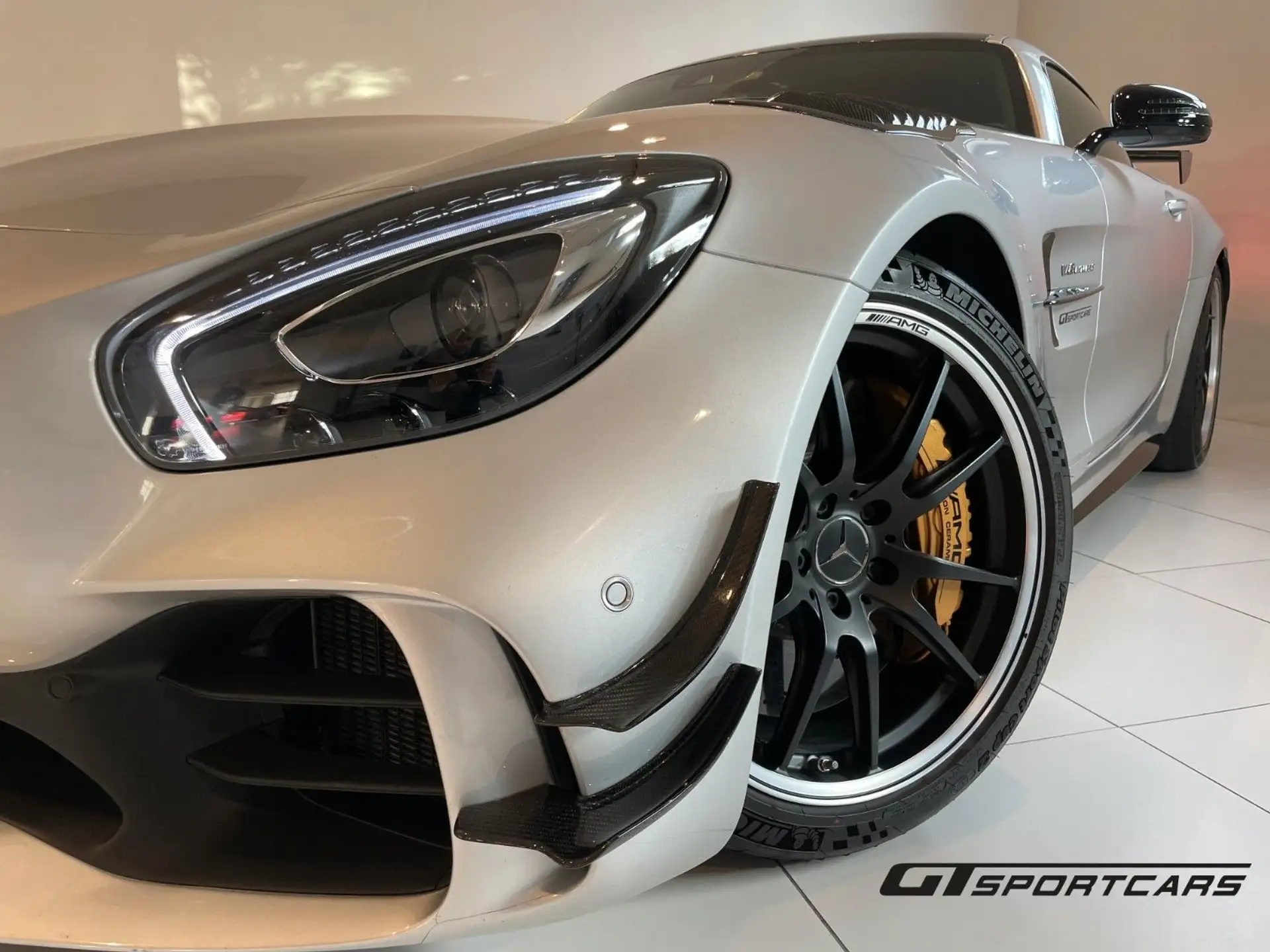 벤츠 Mercedes-Benz AMG GT AMG GT R 2018 화이트 사진 3