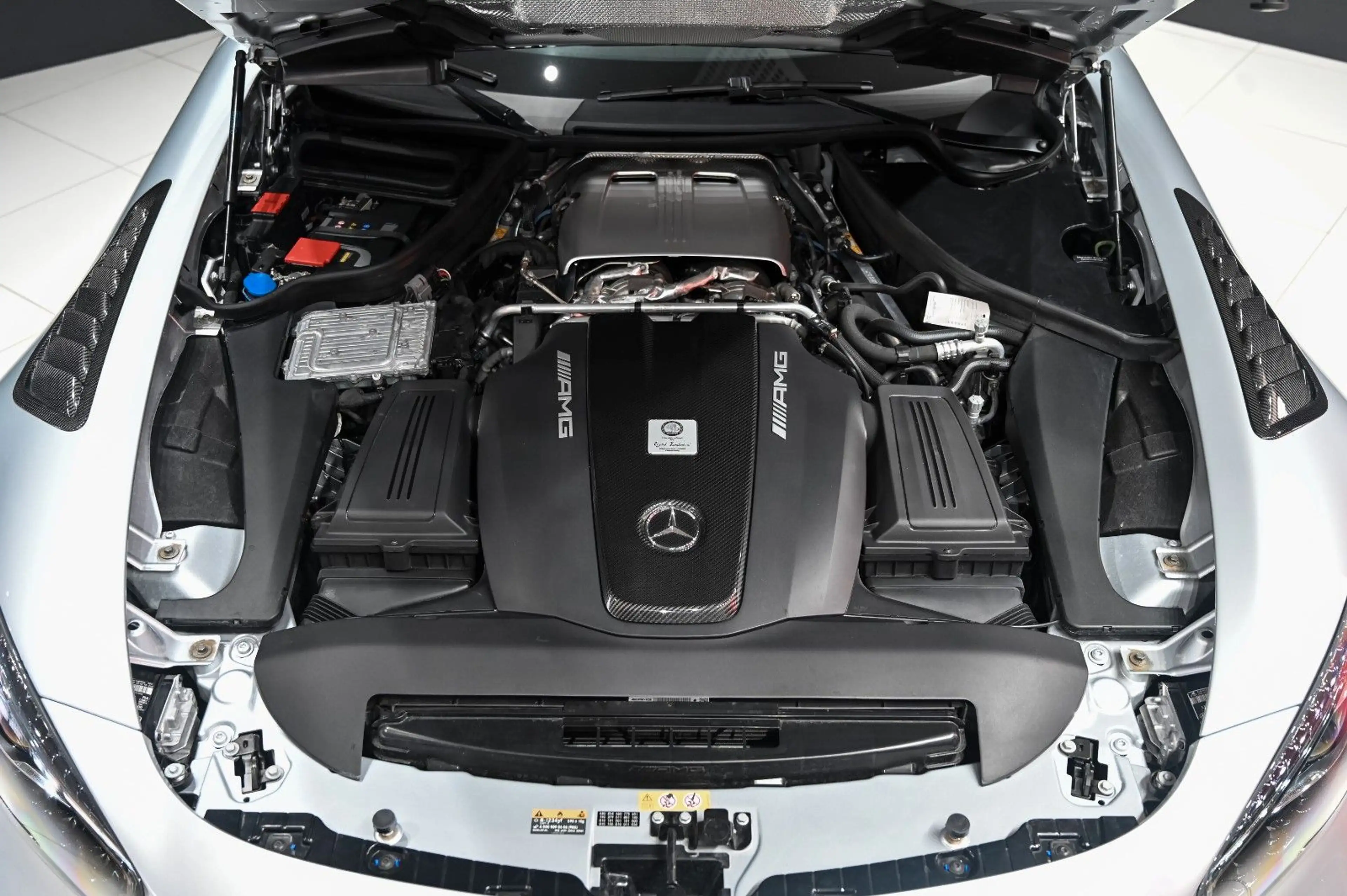 Mercedes-Benz AMG GT AMG GT-R Track Pack Keramik 19%Mwst ohne OPF — photo 6