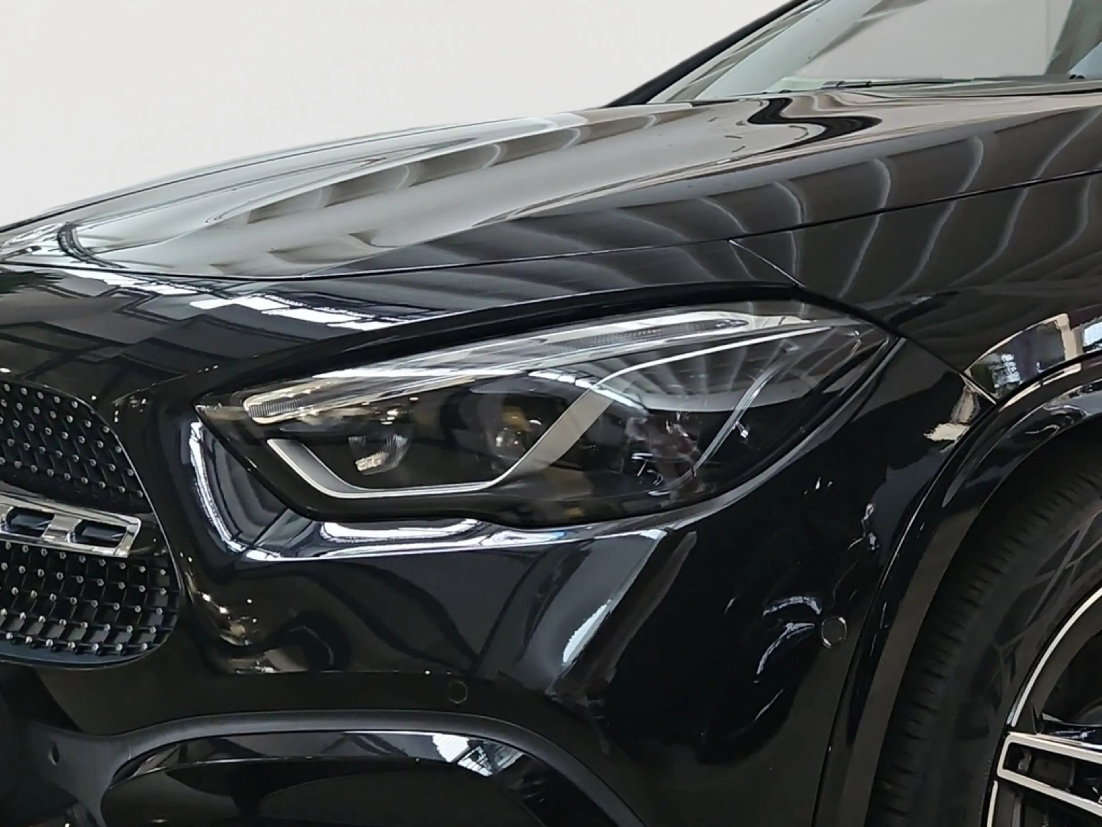 Mercedes-Benz GLA 180 AMG Night Totwi. Pano LED SHZ KeyLess — photo 5