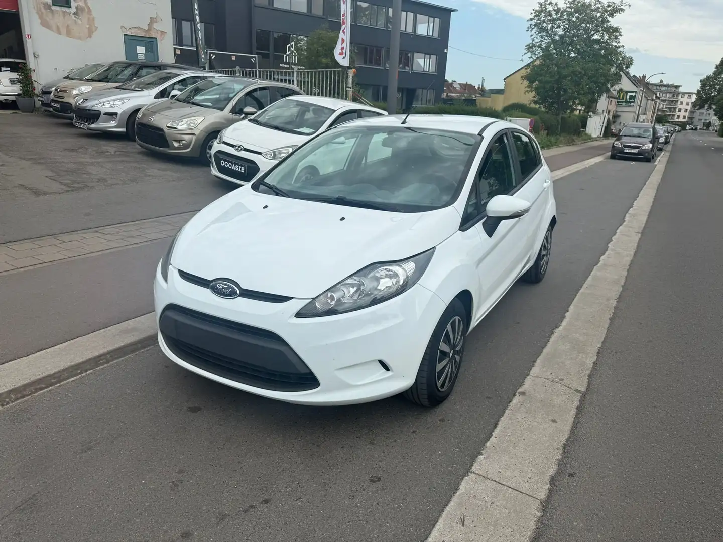 Ford Fiesta 1.6 TDCi Trend DPF Wit - 1