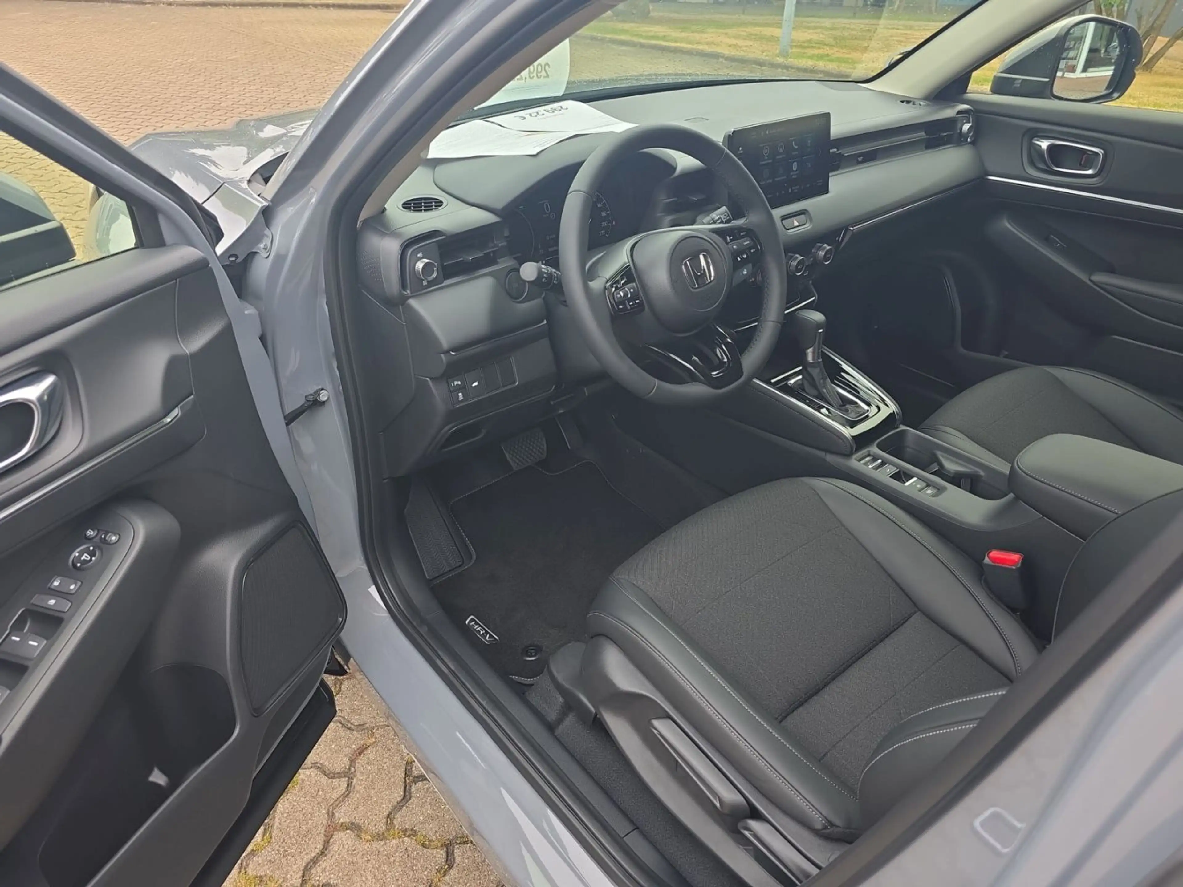Honda HR-V Hybrid 1.5 Advance LED NAVI Sitzh. Lenkh. P — photo 11