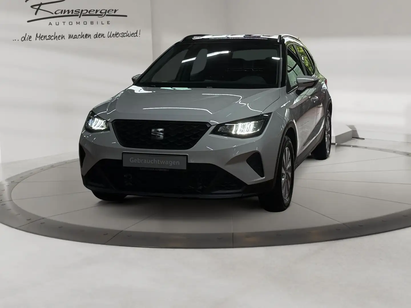 SEAT Arona Road Edition 1.0 TSI AHK/Kamera/DAB/Assist Weiß - 2