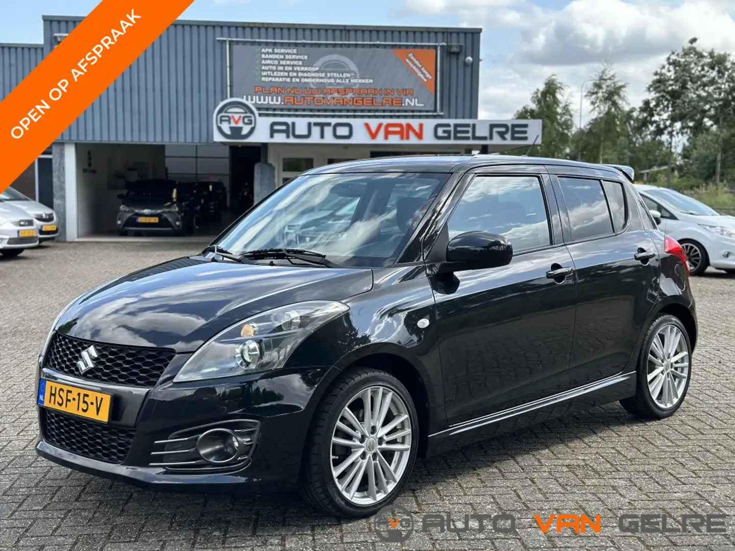 Suzuki Swift 1.6 Sport 5DRS*136PK*Xenon Stoelvw*ECC*Cruise*MF s Black - 1