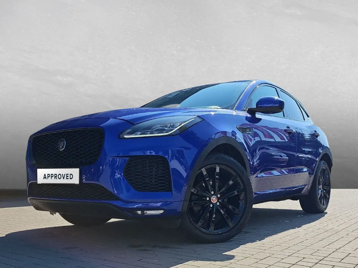 Jaguar E-Pace D180 R-Dynamic SE Blau - 1
