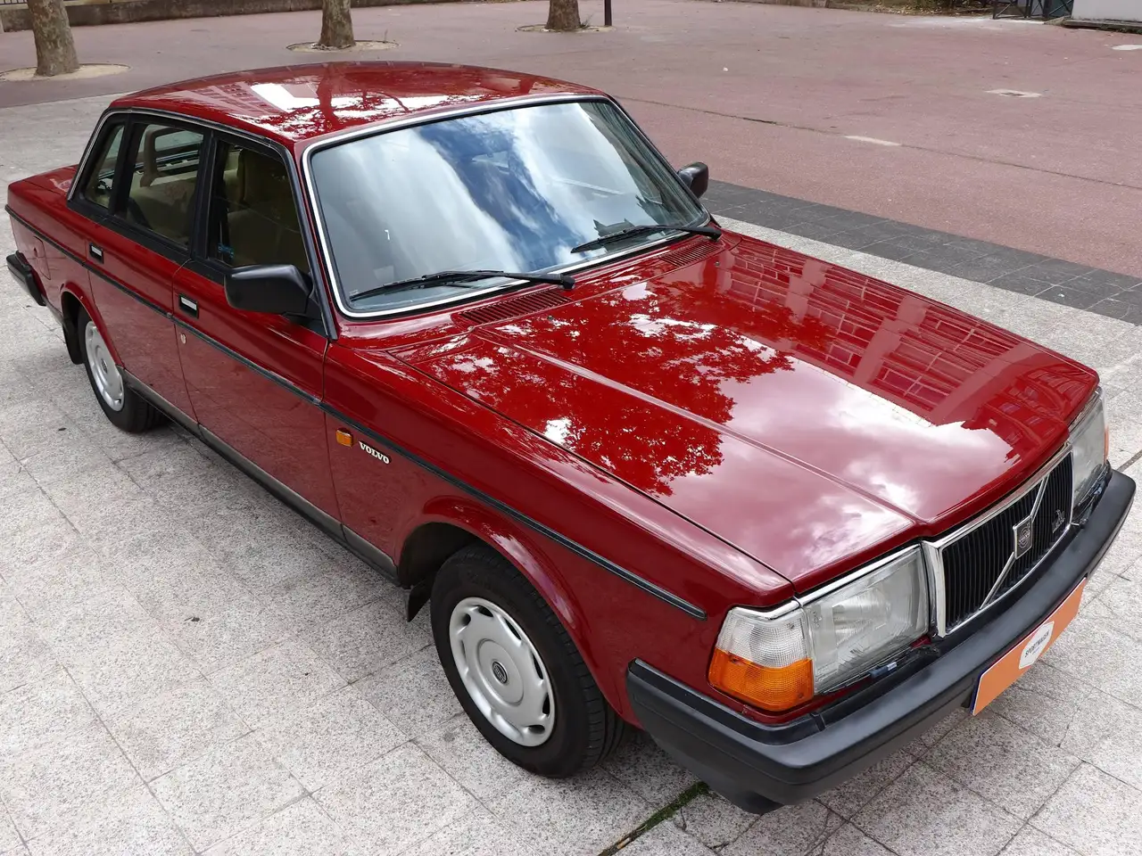 Volvo 240 DL, foto 10
