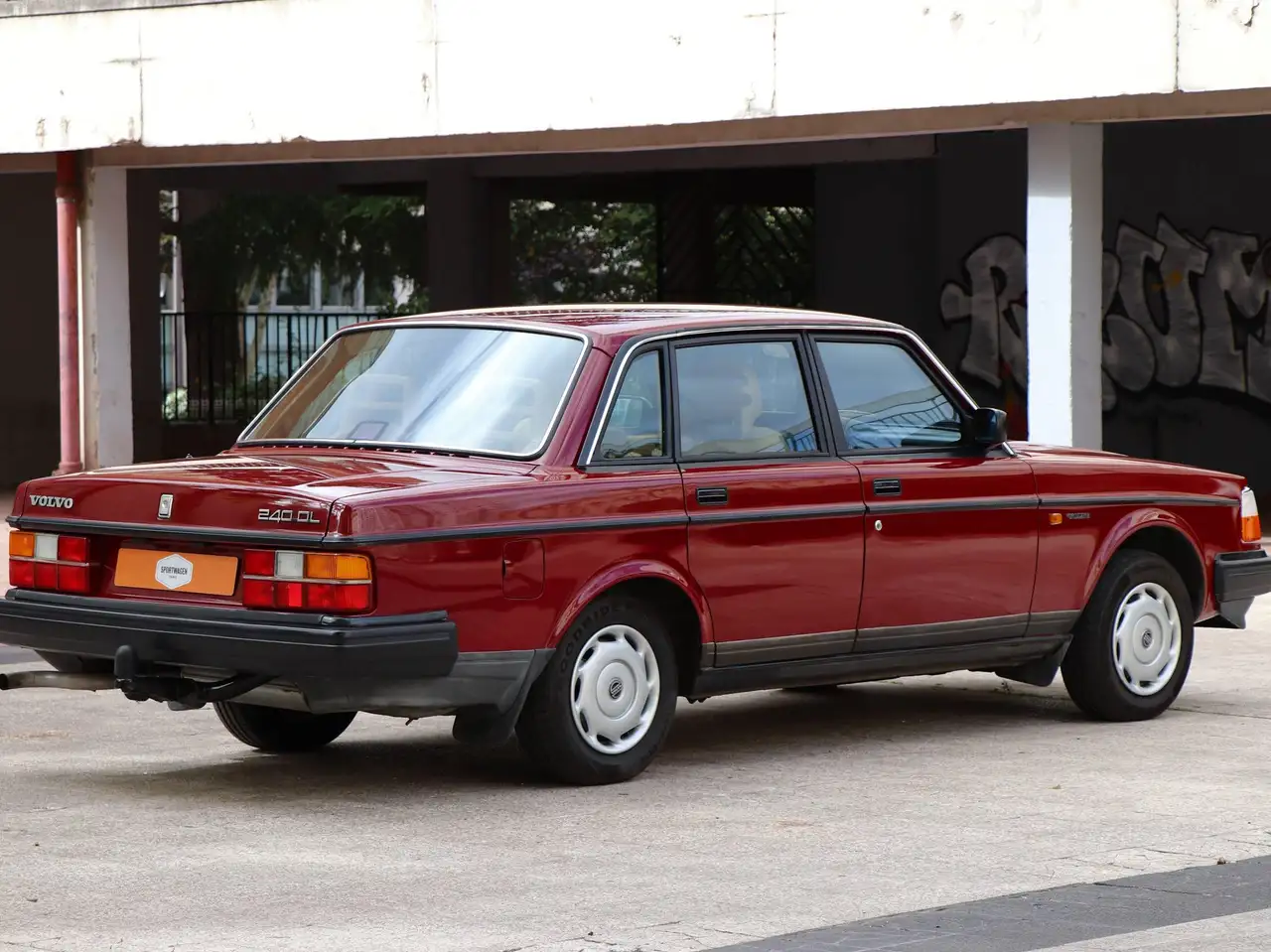 Volvo 240 DL, foto 6