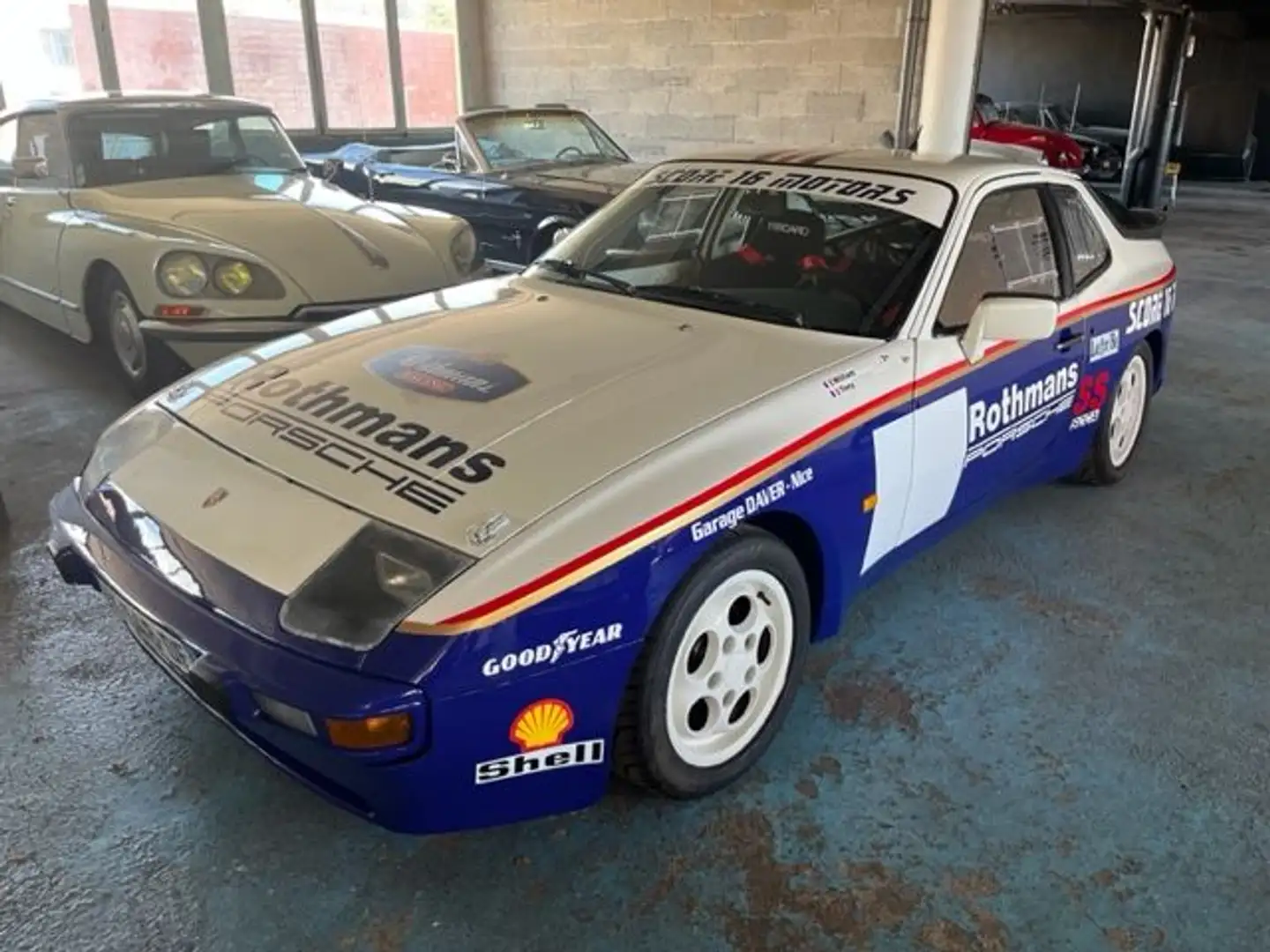 Porsche 944 S Bleu - 1