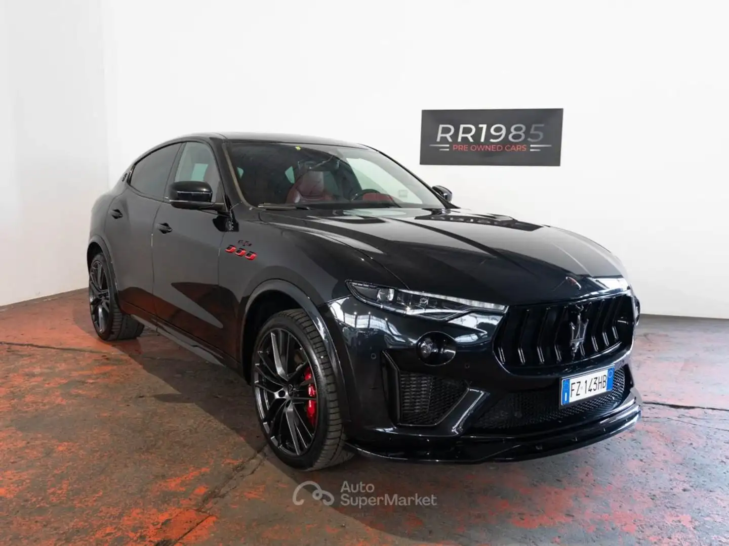 Maserati Levante Trofeo V8 580 CV Negro - 1