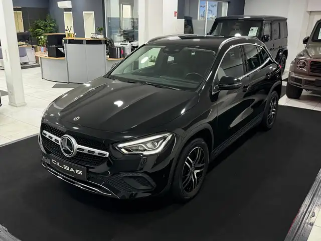 Mercedes-Benz GLA 220 d 8G PROGRESSIVE*LED*AHK*SPURH*WIDE*