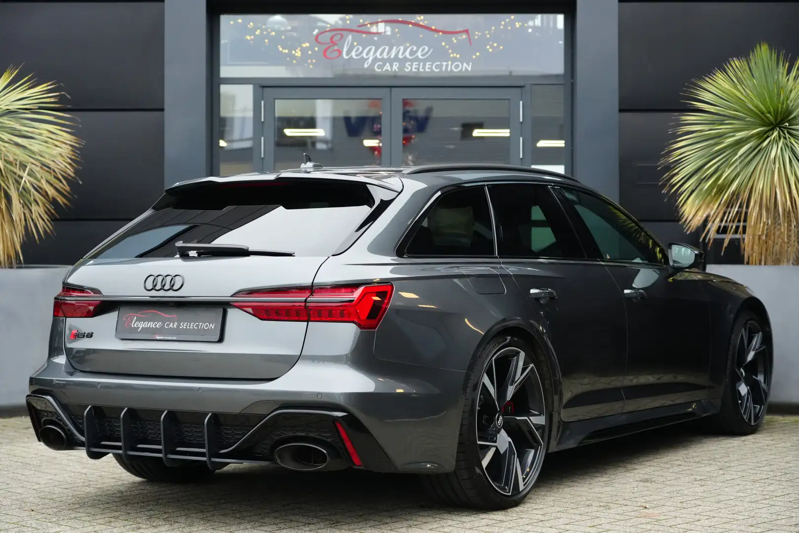 Audi RS6 Avant 4.0 TFSI Quattro 600pk DynamicPlus/Keramisch Gris - 2