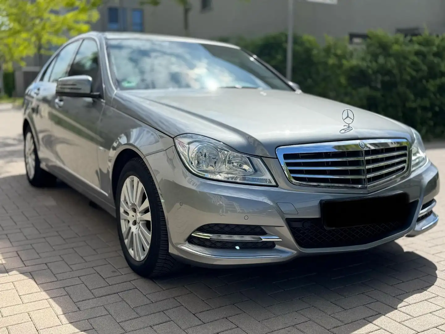 Mercedes-Benz C 180 C -Klasse Lim. C 180 CGI BlueEfficiency Argent - 1