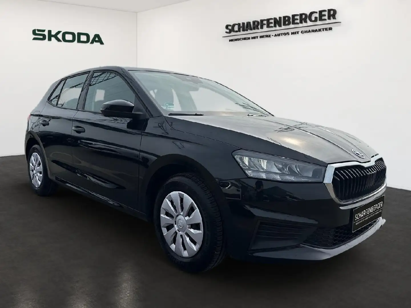 Skoda Fabia Active *SmartLink, FSE, Klima* Schwarz - 2