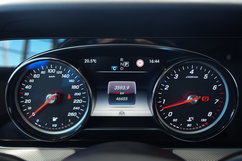 Mercedes-Benz E 400 T-Modell 4Matic*AVANTGARDE*LUFT*360°*AHK* — photo 13