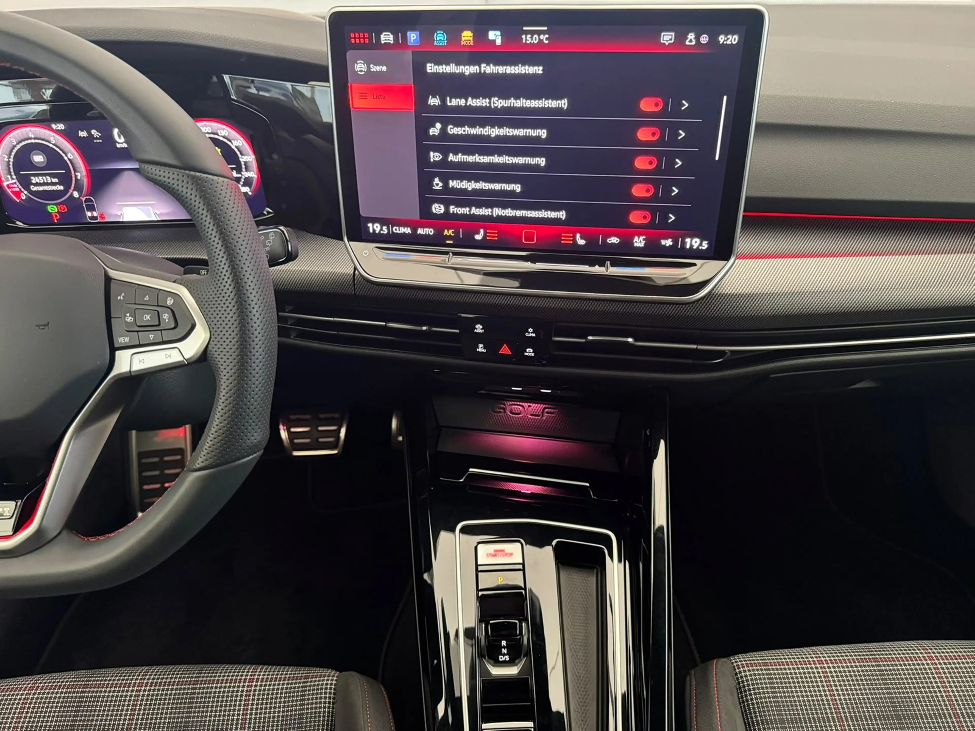 Volkswagen Golf VIII GTI 2.0TSI DSG+MATRIX+H&K+HUD+DCC+ACC — photo 6